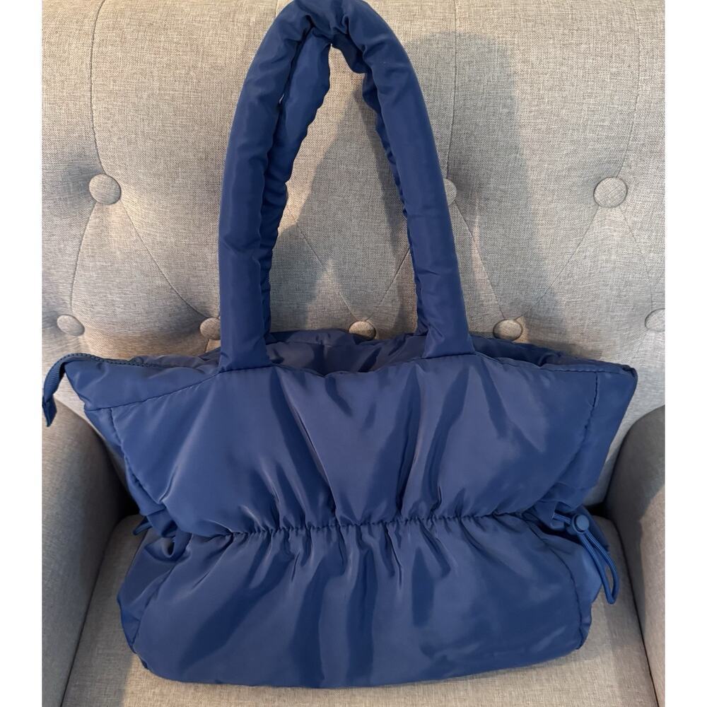 Bearpaw Bag Style Blue Quilted Zipper Shoulder Bag - Picture 6 of 13